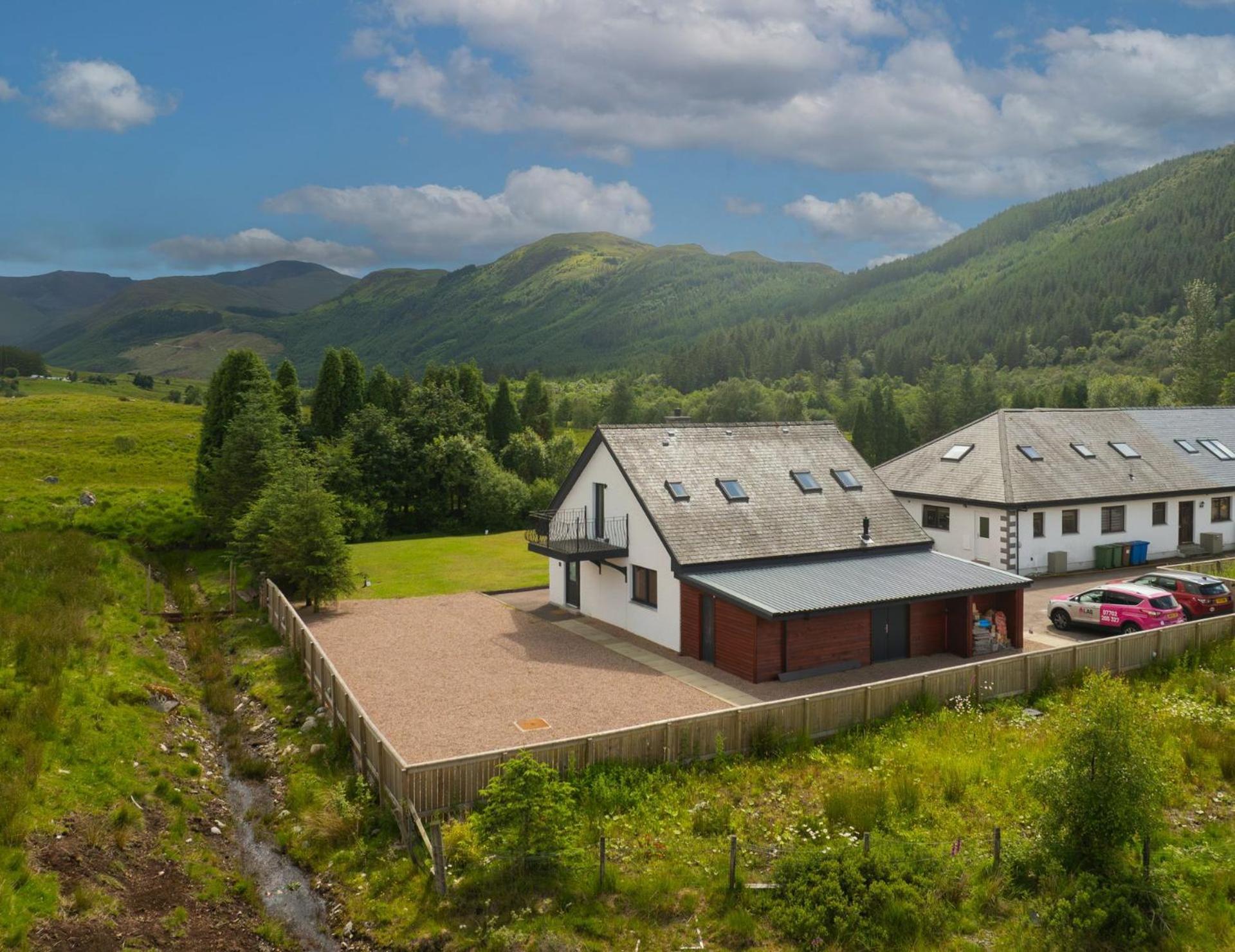 פורט ויליאם Achintee Cottages No 2 מראה חיצוני תמונה